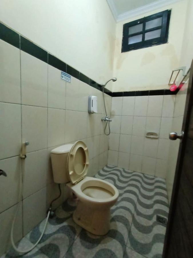 Rumah Kami Guest House Джокьякарта Экстерьер фото
